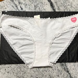 NWT Victoria’s Secret PINK white lace trim ruched back Bikini Panties VS Large L